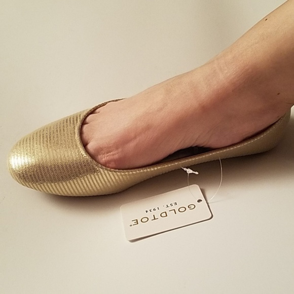 Gold Toe Gold Flat Shoes - Picture 3 of 5